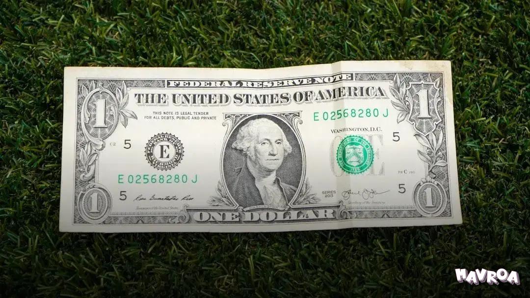 Set Clear and Achievable Financial Goals